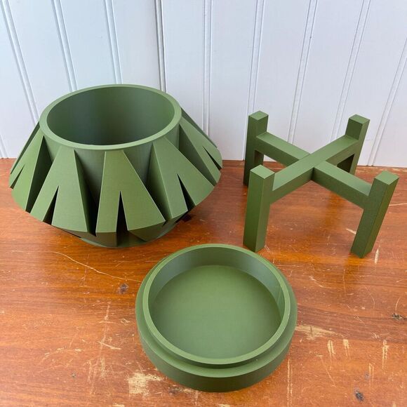 The Kovi Indoor Planter Pot with Drainage Tray & Stand, Houseplants - Picture 9 of 10